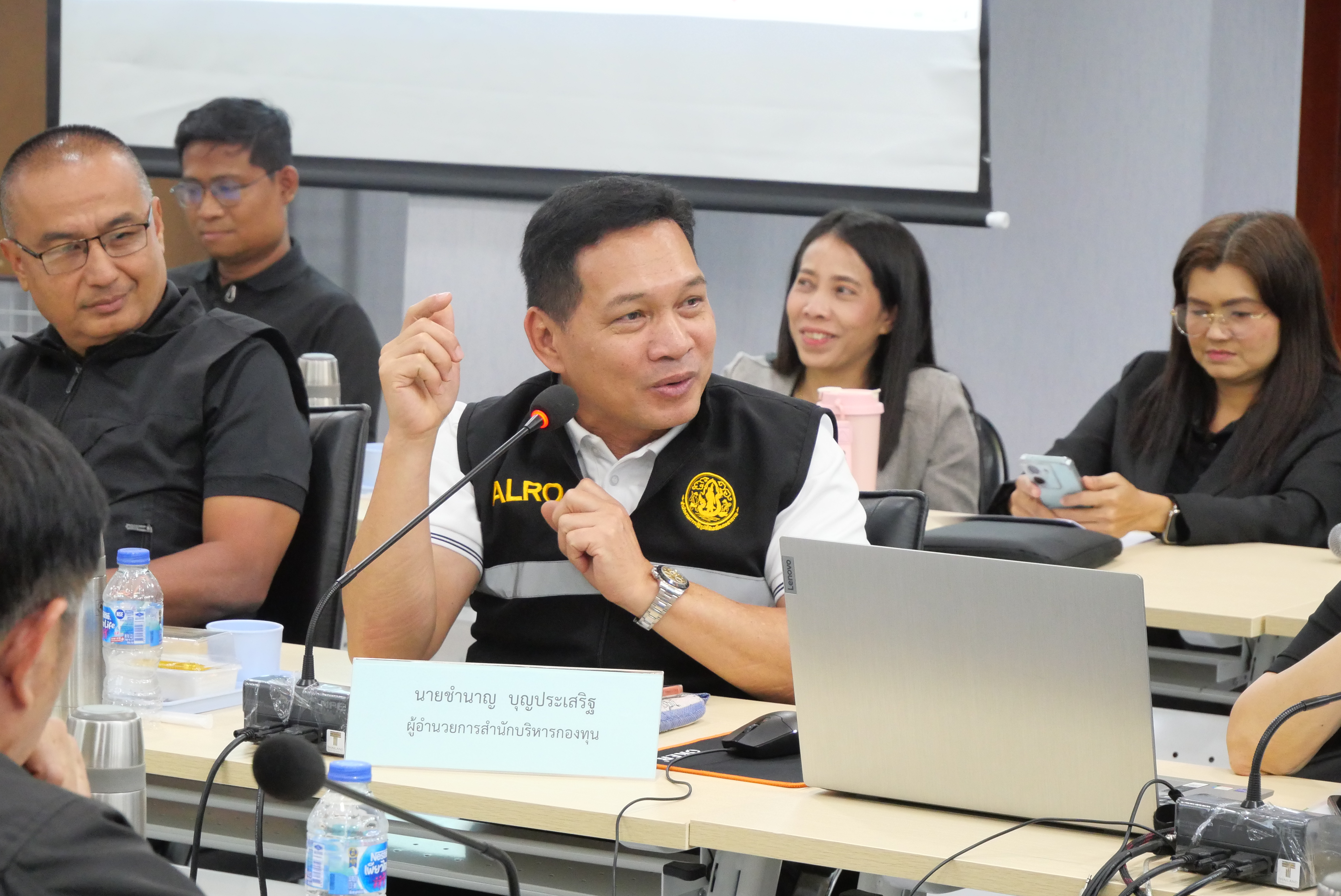 title - เลขาธิการ ส.ป.ก. ประชุมติดตามผลการดำเนินงาน และการใช้จ่ายงบประมาณ ประจำปีงบประมาณ พ.ศ.2569 ของภาคใต้ 